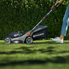Cortacésped a batería Husqvarna ASPIRE LC34-P4A