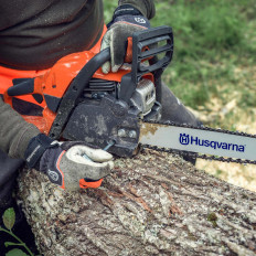 Motosierra a gasolina Husqvarna 135 Mark II